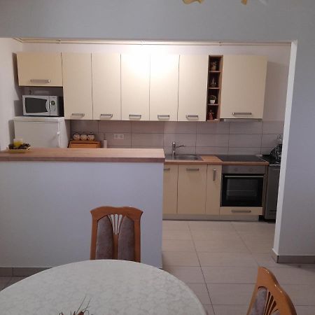 Apartamento Apartman Lipa Senj  Exterior foto